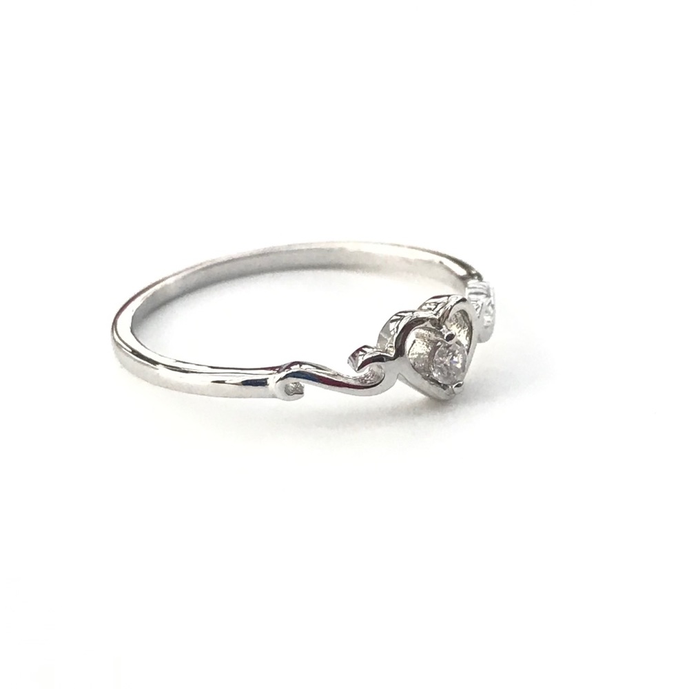 Heart Sterling Silver Ring - Picture 5 of 8